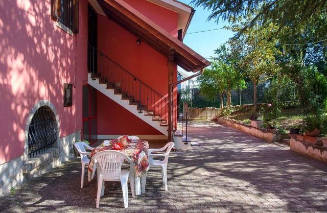 Schönes Haus in Bellante mit Küche
