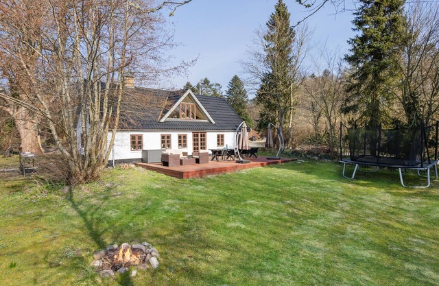 Schönes Haus in Farsø mit WLAN