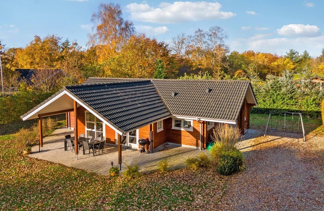 Schönes Haus in Glesborg mit WLAN