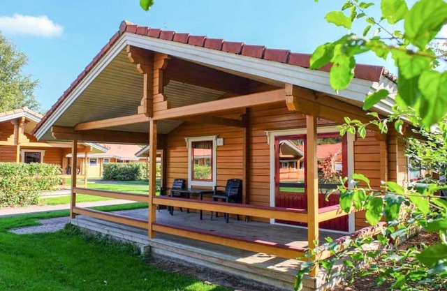 Nice home in Gramsbergen with 2 Bedrooms, WiFi and Indoor swimming pool