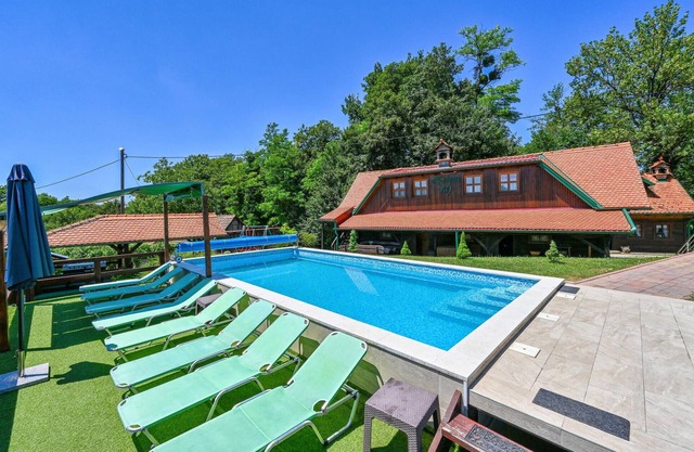 Schönes Haus in Klanjec mit Sauna