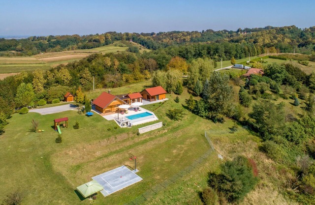 Schönes Haus in Lovrecan mit Sauna