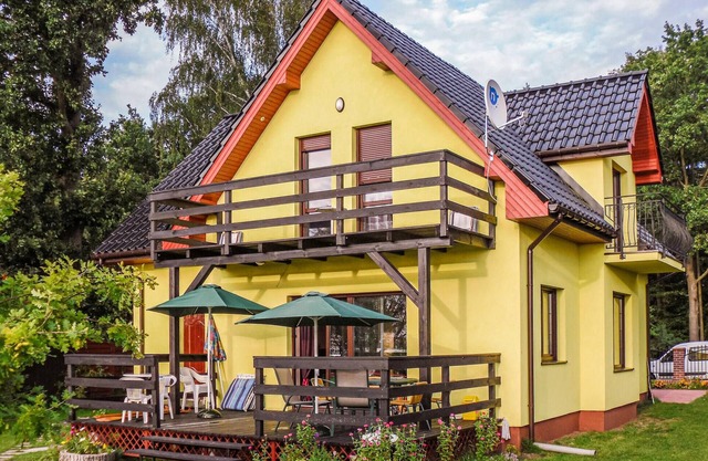 Schönes Haus in Nowe Warpno mit Küche
