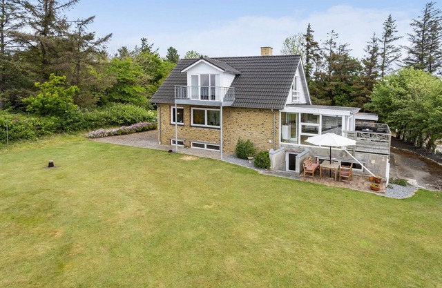 Nice home in Roslev with house sea view