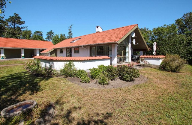 Nice Home In Samsø With Wifi
