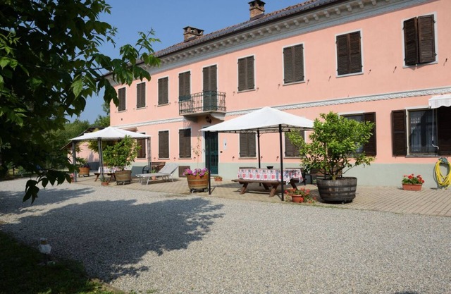 NICE Haus in der Landschaft im Herzen von Monferrato in ruhiger Lage