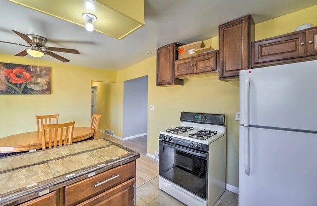 Nice house near DTW Airport