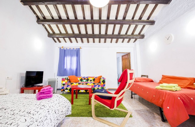 NICE LOFT MIT TERRAZZA IM HERZEN VON REUS