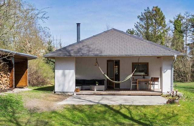 Nice quality house with wellness bathroom and close to the water