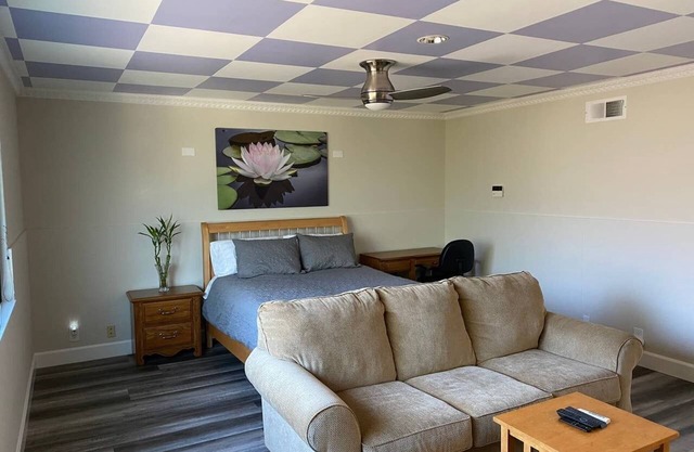 Nice and quiet master bedroom, centrally located