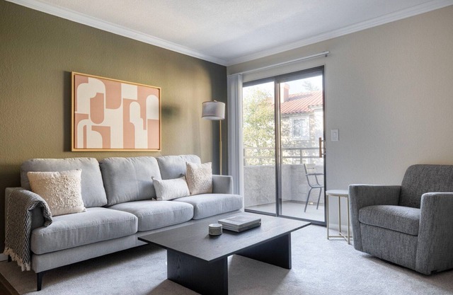 Nice Rancho Penasquitos 1BR w/ Pool & Gym, nr Bars & Shops, by Blueground