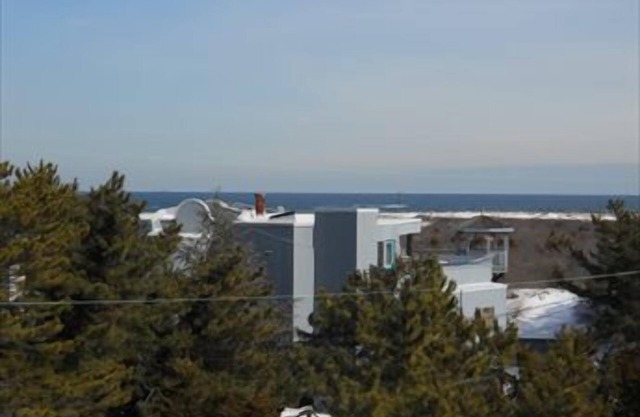 Nice reversed living home, located 3rd from beach in Barneghat Light.