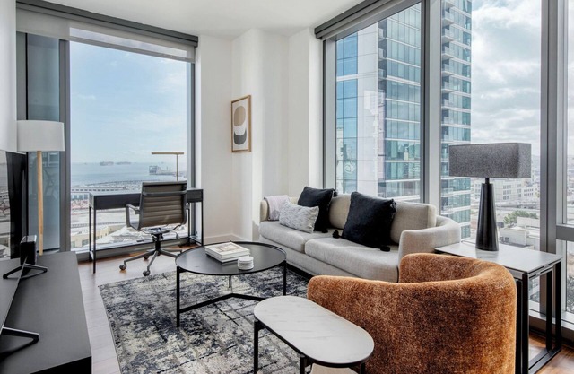 Nice Rincon Hill 1BR w/ Pool & Yoga, nr Tech Hub & Shops, by Blueground