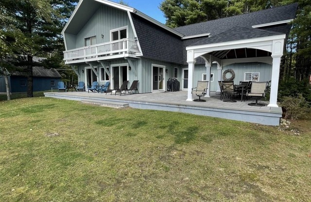 Nicely appointed four bedroom shorefront home