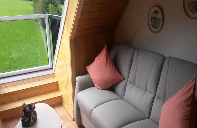 Nichtraucher-Ferienwohnung mit ca. 45qm, 2 Schlafräume, 1 Wohnraum, für maximal 4 Personen