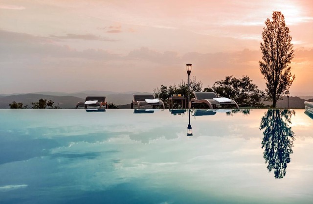 Nikis Resort