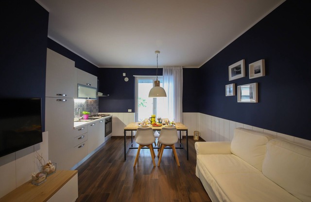 NILU in der Stadt: neue Wohnung mit Meerblick (Monopoli Zentrum)