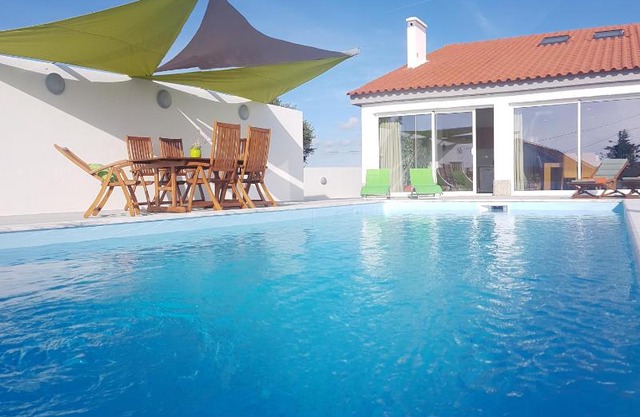 Nira House Luxury & Simplicity