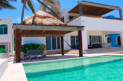 Nisiros Spacious Beachfront home
