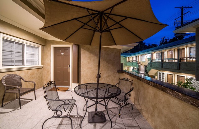 Nite Inn - Walking Distance to Universal Studios Hollywood