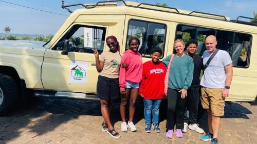 Nkunda tours
