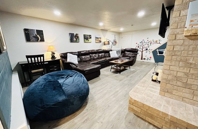 No Cleaning Fee Mountainside Luxury 3 bd sleeps 8