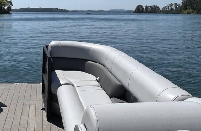 No Salt Shack - Just Listed-Private Covered Dock. Deep Water Cove- discounts