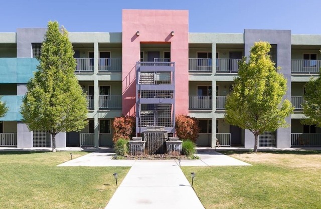 Nob Hill Boho Midcentury Charmer