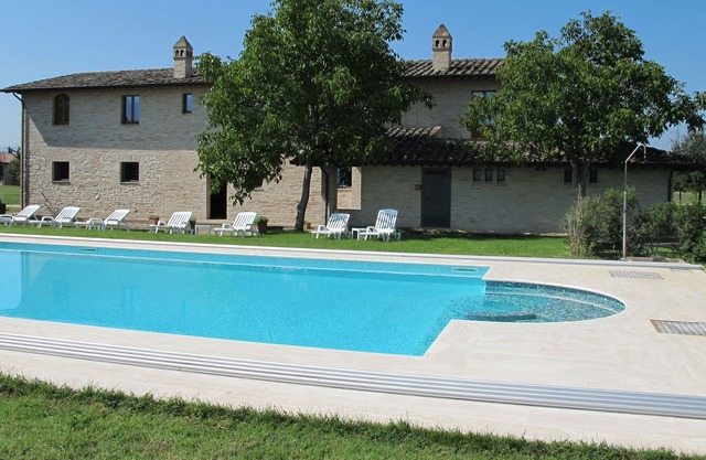 Nobelvilla in einem 70 ha großen Landgut mit wunderschönem Blick auf Assisi.