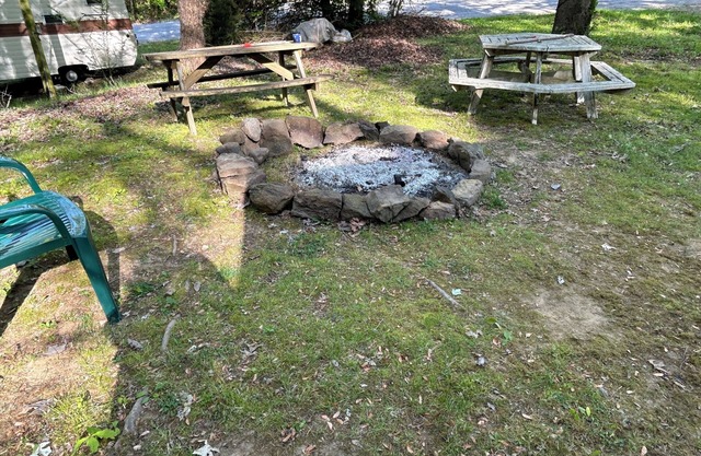 Nolin Lake walking distance to Conoloway boat ramp