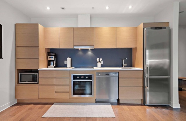 Nomade MTL, Old MTL, Stylish 2BD 2BA Apt