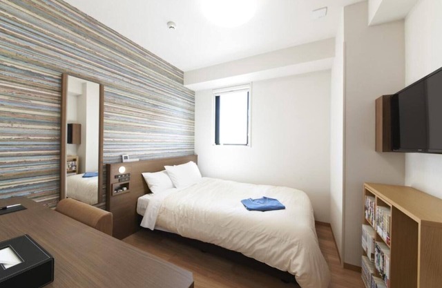 Nonsmoking Manga room 1 person / Koshigaya Saitama