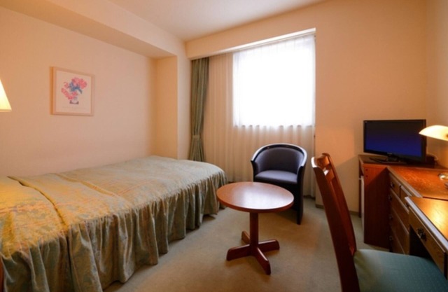 Nonsmoking Semidouble Westernstyle room | Buffet plan Allinclusive / Nishitsugarugun Aomori