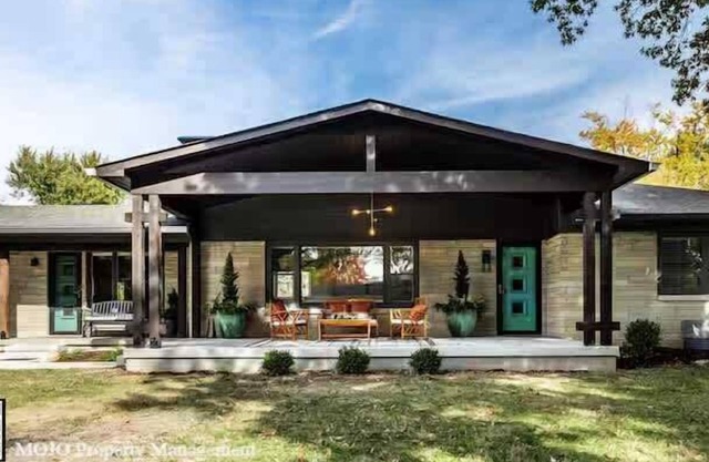 Nora Peace Retreat- Charming 2-bedroom house in superb Indianapolis