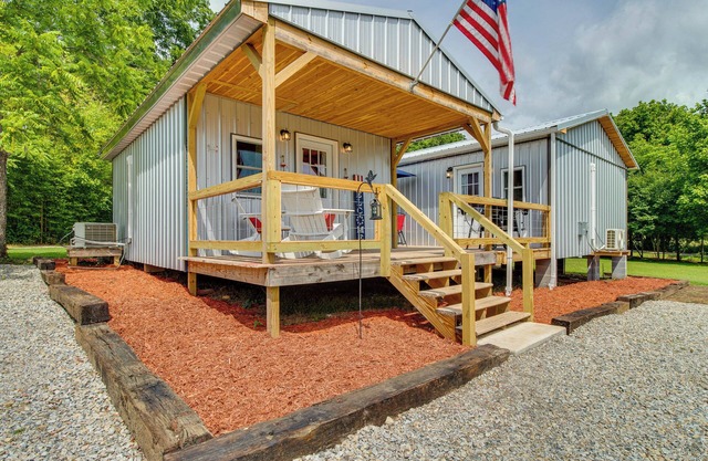 Norfork Studio by White River: Ideal for Fishing!
