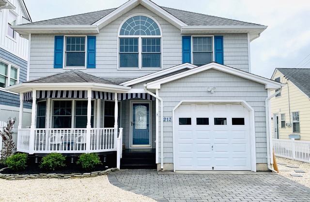 Normandy Beach - Fabulous 6BR / 3BA auf der Lagune