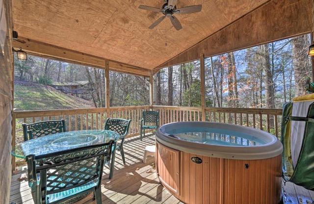 North Carolina Retreat with Hot Tub, Deck and Fire Pit