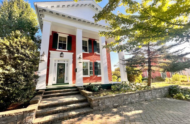 North East Colonial 55