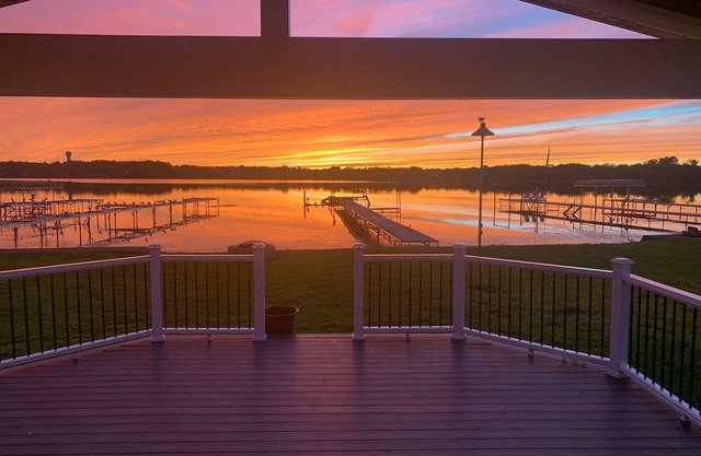 North end lake house walking distance to town amenities!