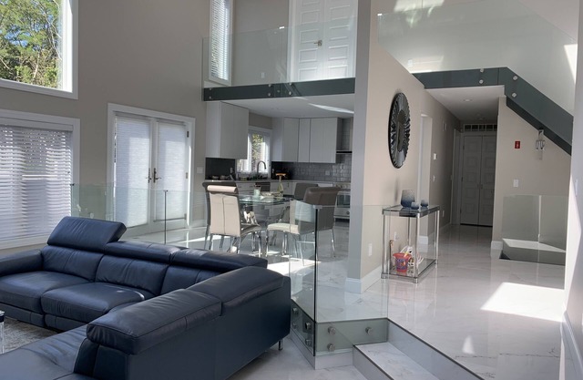 North Fork, Brand New Construction, Strand zu Fuß erreichbar