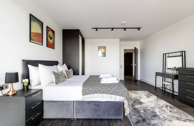North Ken IV - 1-Bedroom+Daybed+Balcony+Concierge