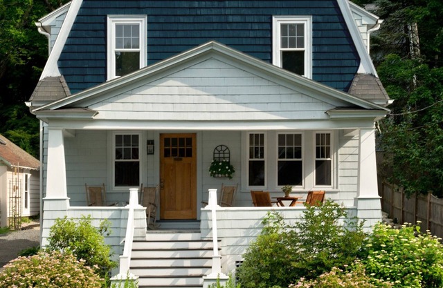 Sein Haus liegt in Northampton Smith College Neighborhood