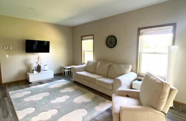 Northern Michigan Hideaway! A 7 bed, 2 bath by Michigan Tech University