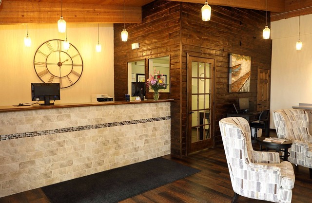 Northern Lights Inn Rugby