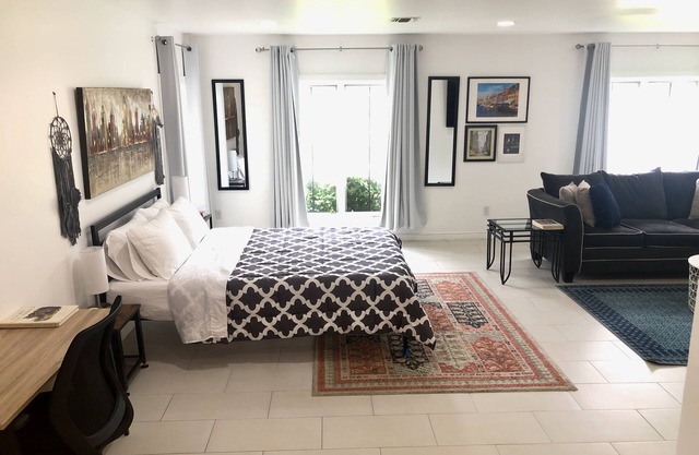 Not your average Basement , 30 mins from Time Square, NYC