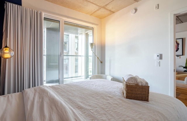 Notre-Dame splendid apartment-Montreal