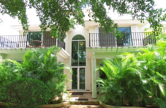 Casa Elena ~ Villa mit 3 Schlafzimmern (2 Masters) ~ A Muss gesehen werden