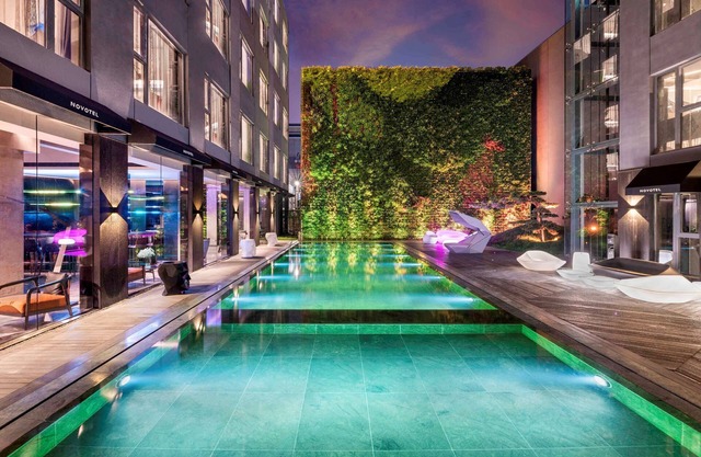 Novotel Yangzhou Slender West Lake