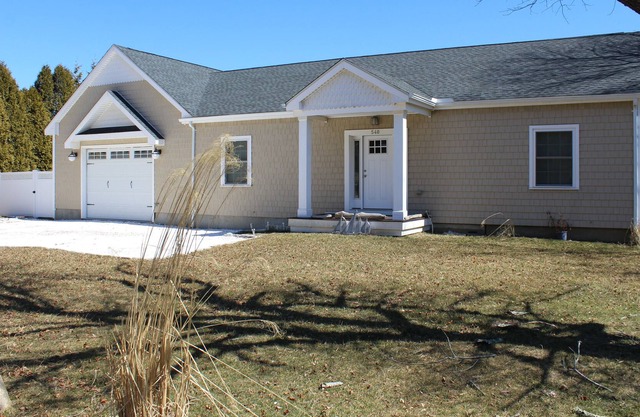NOW BOOKING 2022! BEAUTIFUL, MATUNUCK BEACH RENTAL!