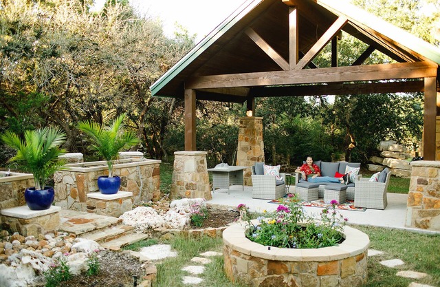 Come & Enjoy Summer in our Family Friendly-Dripping Springs Hill Country Haven!